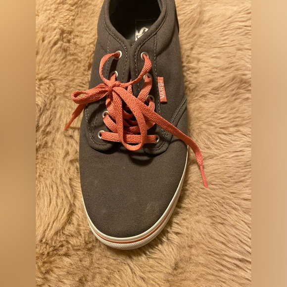 Vans Classic Gray Pink Skate
Sneakers Shoes Low Top - Picture 2 of 6